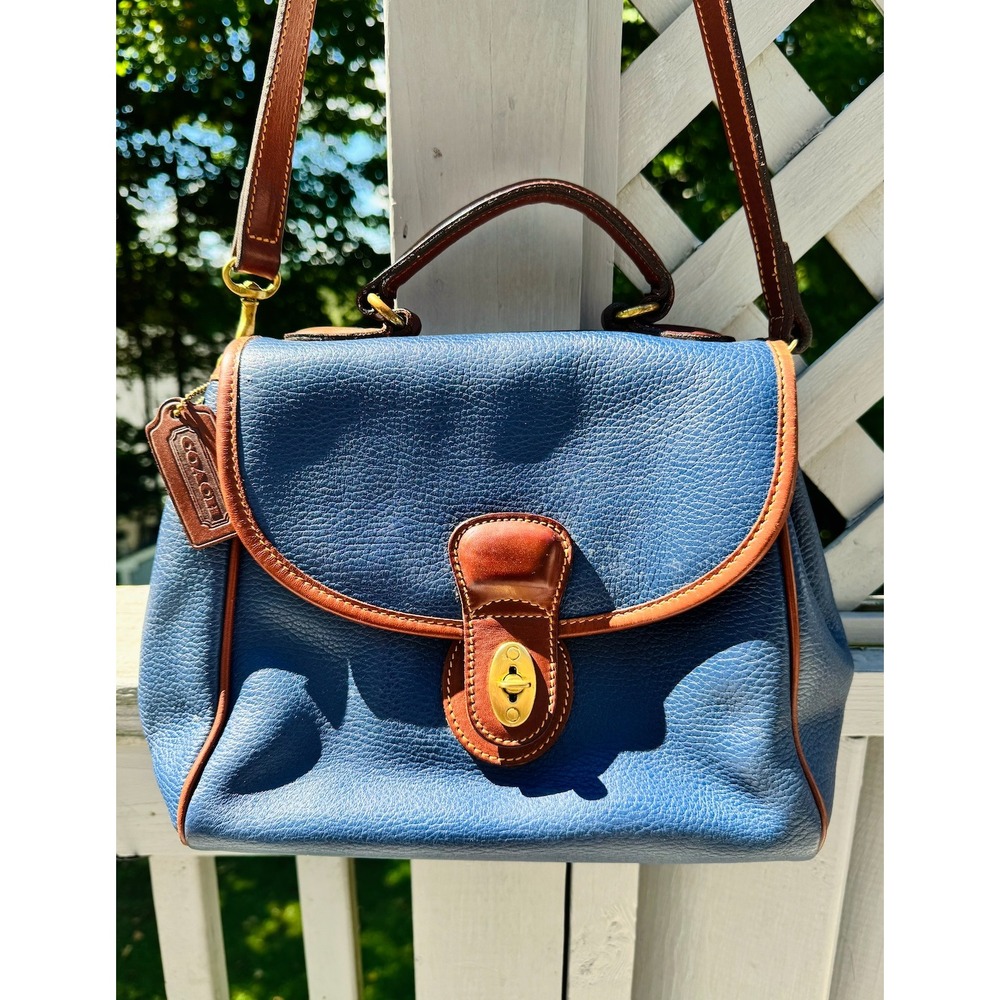 Vintage 1994 Coach Sheridan Monticello 4226 Navy Blue British Tan Leather Bag